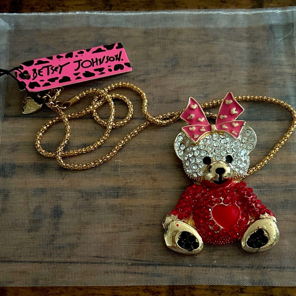 New Betsey Johnson Pink and Red Teddy Bear Pendant - Picture 2 of 4